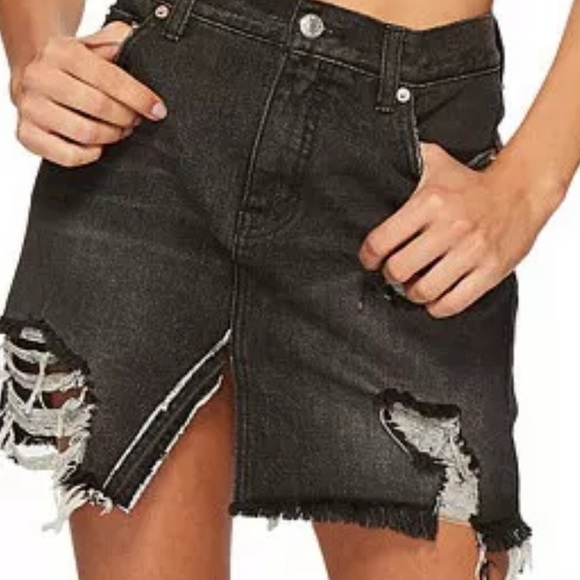 Free People denim skirt size 29. - Picture 2 of 2